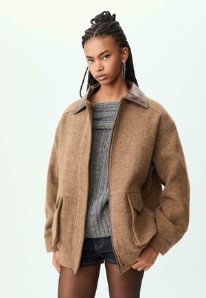 HERRINGBONE WITH POCKETS  - Let jakke / Sommerjakker - camel