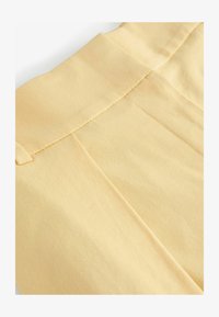 Geselecteerd, yellow