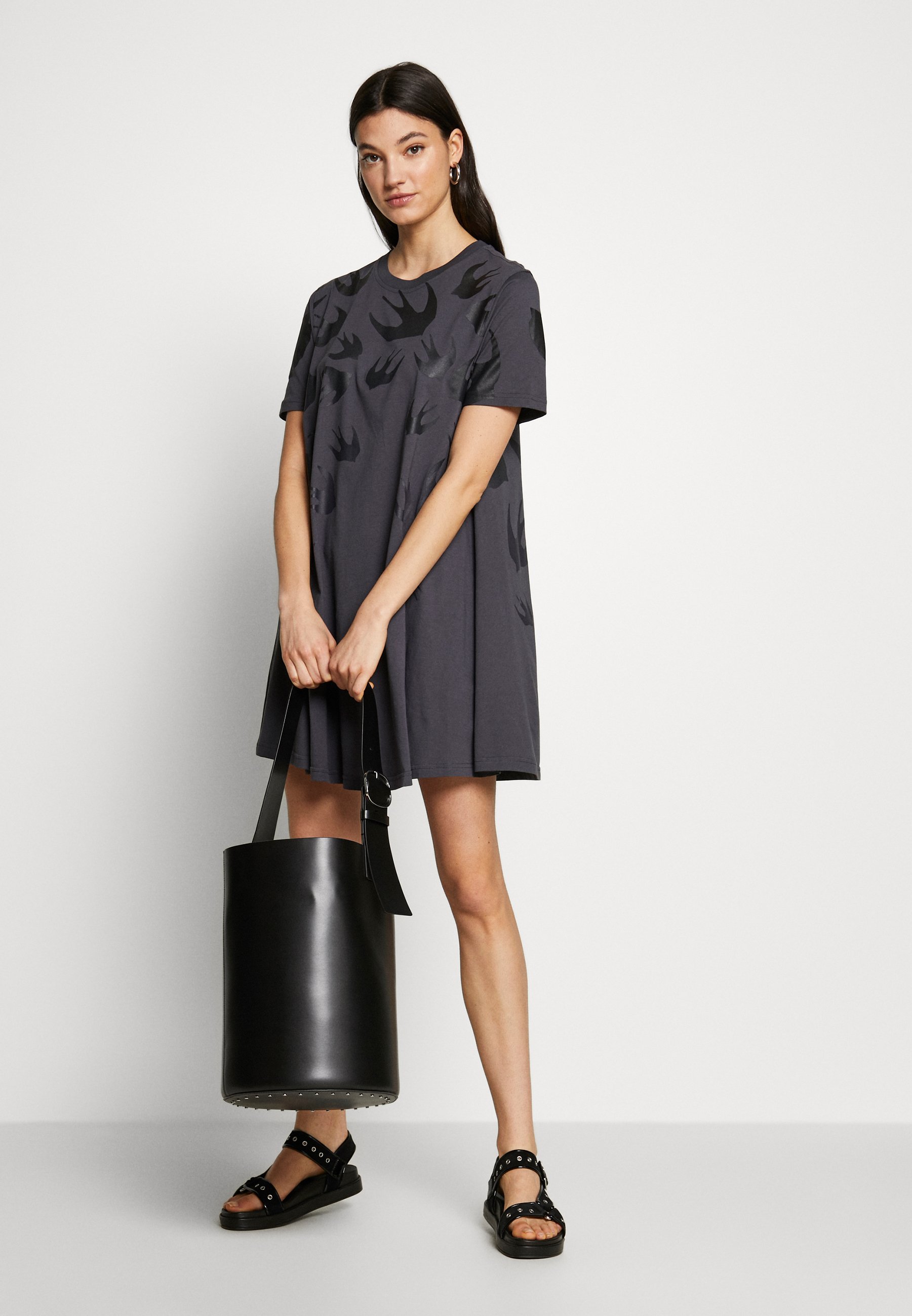 McQ Alexander McQueen Jerseykjole black ash Zalando.no McQ by Alexander McQueen Vesker til Kvinner i Svart | Stylight