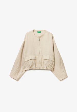 Beige kurzes Jackett mit langen Ärmeln, rundem Ausschnitt, Reißverschluss vorne, zwei Klappentaschen und gerafftem, elastischem Saumdetail.