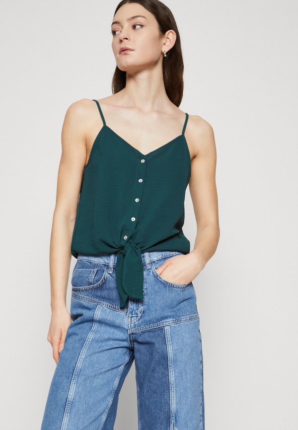 ONLMETTE STRAP BUTTON - Top - ponderosa pine2