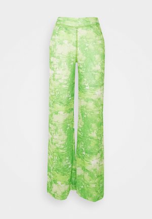 Henrik Vibskov SWAY PLISSÉ PANTS - Stoffhose - green