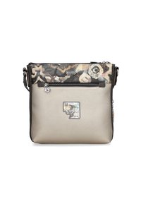 Szara torebka crossbody z teksturowanej skóry, z wzorzystą górą z materiału, przednią kieszenią na zamek błyskawiczny i akcentem w postaci zawieszki. Posiada cytat na dekoracyjnej metce.