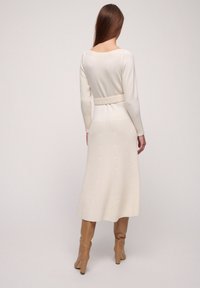 Luisa Spagnoli MILIONER - Strickkleid - panna