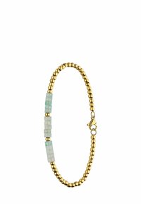 Vergulde armband met sferische kralen, afgewisseld met drie rechthoekige aquamarijnkralen en een kreeftsluiting.