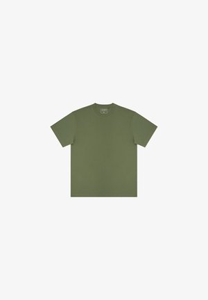 Oliwkowa koszulka z krótkim rękawem, wykonana z bawełny, z okrągłym dekoltem i luźnym krojem. Gładka tekstura, minimalistyczny design, bez wzorów.