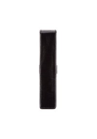 Portafoglio in pelle nera, design slim, texture liscia e forma rettangolare. Presenta cuciture minime e nessun hardware o decorazioni visibili.