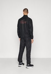 Lacoste Sport TRACKSUITS SET - Tuta - black/expresso