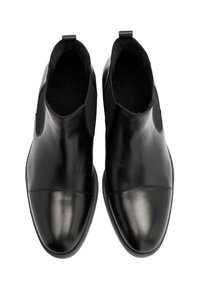 Czarne skórzane botki sięgające do kostki o gładkim wykończeniu, z elastycznymi bocznymi panelami, okrągłym noskiem i kontrastowym wzorem na nosku.