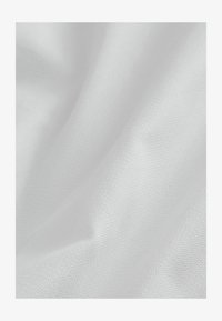 Non sélectionné, white