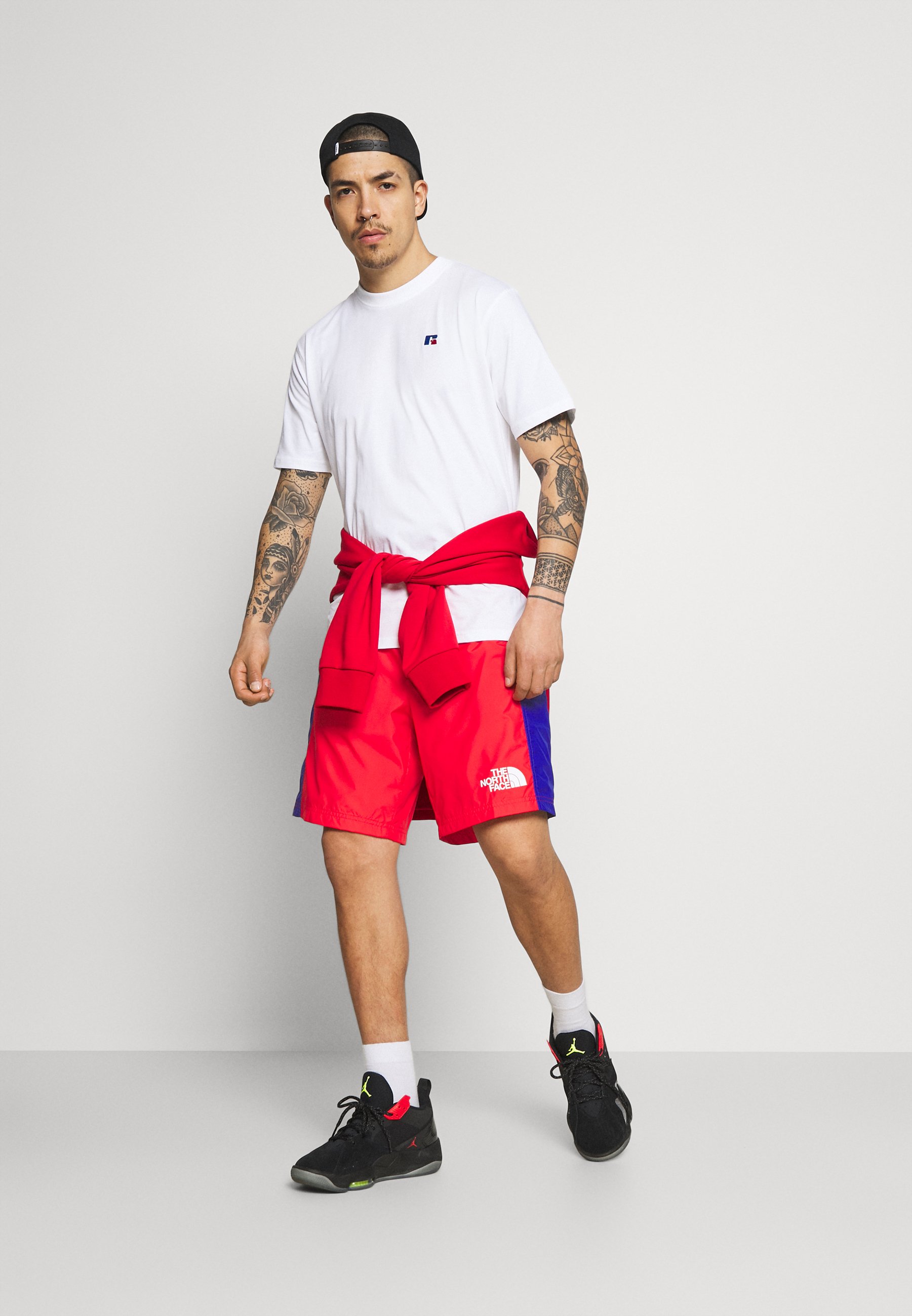 HYDRENALINE WIND - Shorts - horizon red 