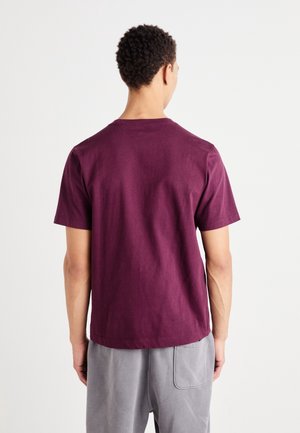 T-shirt basic - purple