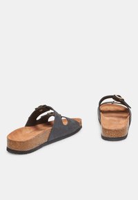 Bata Natikače - nero