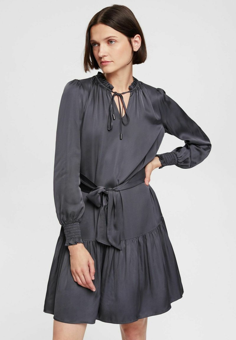 Esprit Collection Cocktailkleid/festliches Kleid anthracite/anthrazit