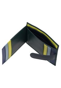 Portafoglio in pelle verde con tasche interne multicolori in blu, giallo e viola. Caratterizzato da un design elegante e una chiusura a scatto.