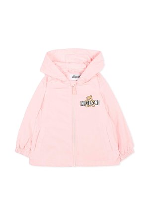 Giacca con cappuccio per bambini di colore rosa chiaro con zip frontale e logo orsetto sopra la scritta "Moschino" sul petto.