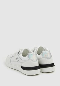 Pepe Jeans Tenisky - white