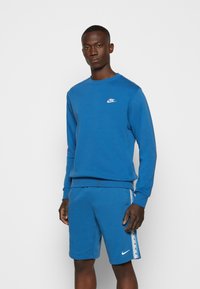 Nike Sportswear CRW - Camisola - marina blue
