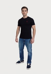 U.S. Polo Assn. 2 PACK - Navadna majica - schwarz
