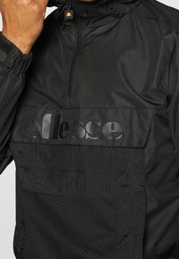 Ellesse Windbreakers - black