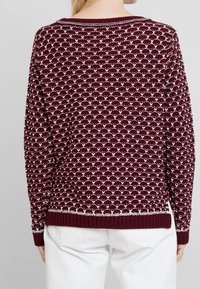 Esprit Sweter
