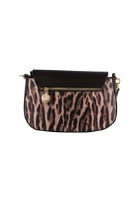 Borsa con motivo leopardato, dotata di una patta in pelle nera e zip dorata, con un ciondolo circolare. Texture morbida con una forma strutturata.