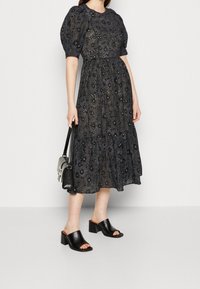 Ted Baker Vapaa-ajan mekko - black