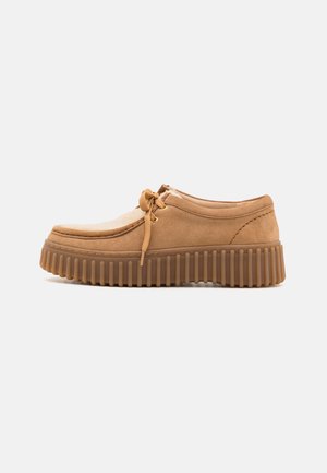 TORHILL BEE - Sportieve veterschoenen - light sand