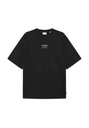 T-shirt de algodão preto com corte largo, decote redondo e mangas curtas. Apresenta o logotipo em texto branco "Les Deux" ao centro. Design minimalista.