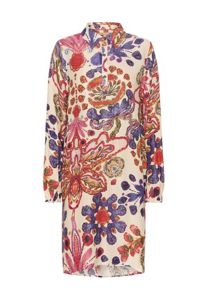 Robe à manches longues en crème avec des motifs floraux vibrants en rouge, violet et vert. Présente un col et une patte de boutonnage ; texture de tissu fluide.