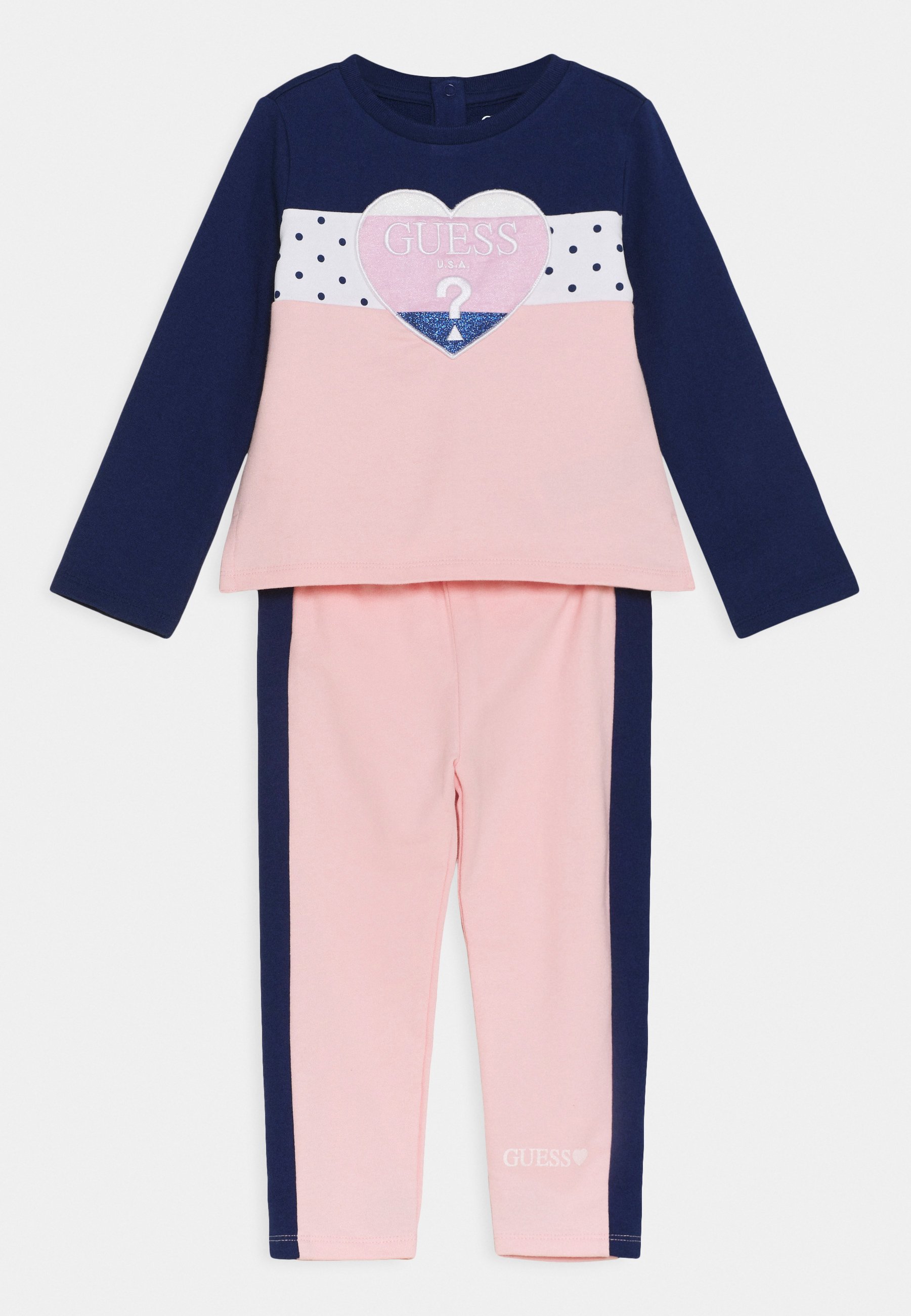 Chándals Guess para niña en rebajas | FASHIOLA.es