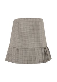 Grijze geruite rok met een aansluitende taille en een uitlopende ruchesrand. Gemaakt van een gestructureerde stof, met verticale en horizontale lijnen.