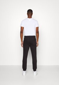 Pier One Tracksuit bottoms - black
