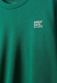 MINOTI CREW NECK 2 PACK WITH CHEST PRINT - Sweatshirt - white/green