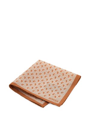Pochette pliée marron clair avec de petits motifs cachemire orange et une bordure marron plus foncée.