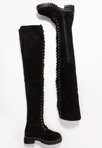 Jeffrey Campbell Muszkieterki