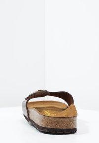 Birkenstock MADRID - Szandálok - toffee