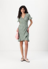 ONLY ONLOLIVIA WRAP DRESS - Dnevna obleka - hedge green