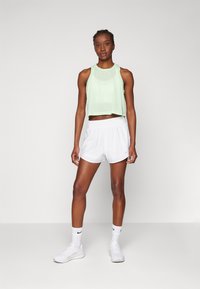 Nike Performance ONE CLASSIC TANK - Viršus - vapor green/black