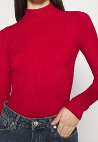 Even&Odd Sweter
