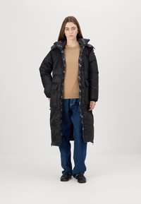 KARL LAGERFELD REVERSIBLE LONG  - Páperový kabát - black