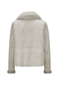 Helle beige Kunstfelljacke mit breitem Kragen und Bündchen, sichtbare Nahtdetails, von hinten auf einem weißen Hintergrund gezeigt.