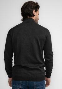 Petrol Industries - Sweter