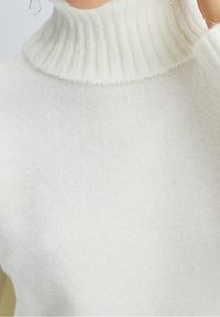 Touché Privé Sweter
