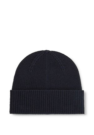 Zwarte gebreide beanie met omgeslagen boord en gestructureerde ribbel, plat weergegeven op een witte achtergrond.