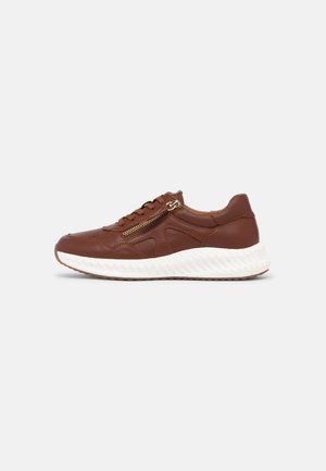 Trainers - muscat soft
