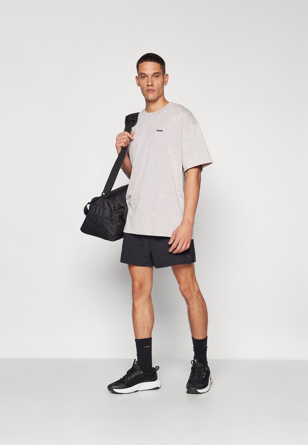 LOGO WASH - Print T-shirt2