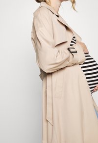 Pieces Maternity Sweter