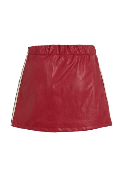 Czerwona skórzana mini spódnica z elastycznym paskiem w talii i kontrastującymi poziomymi paskami po bokach. Gładka faktura z połyskiem. Casualowy design.