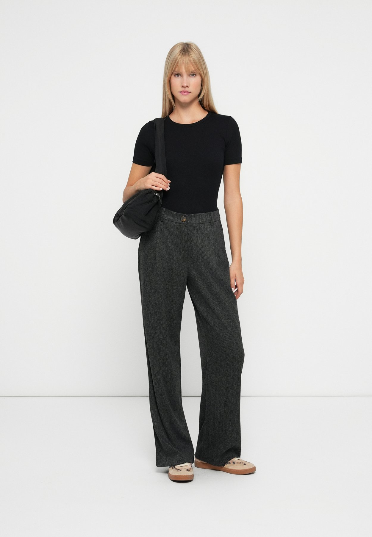 ONLKANIA PLEAT WIDE PANT